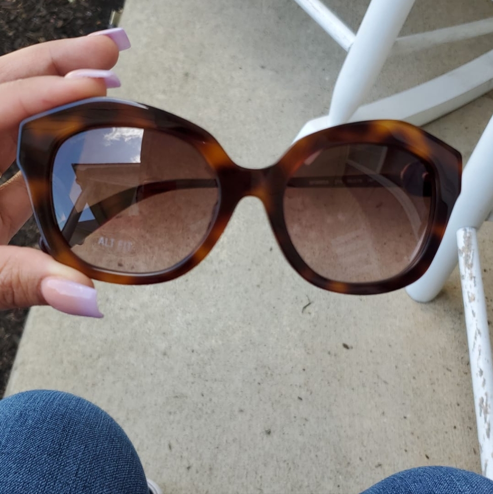 Salvatore ferragamo glasses